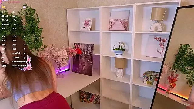 Freechat TraciMyntti on StripChat