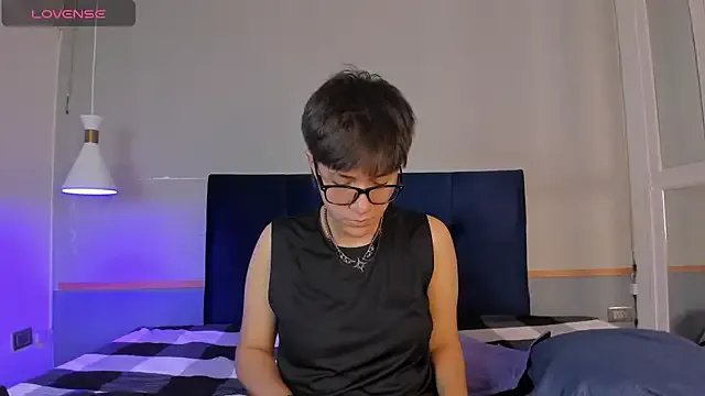 Freechat Tsuki_Maru on StripChat