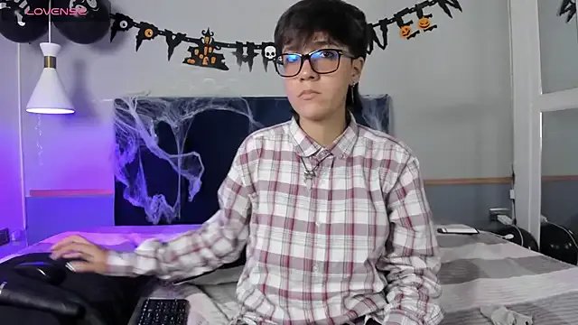 Freechat Tsuki_Maru on StripChat