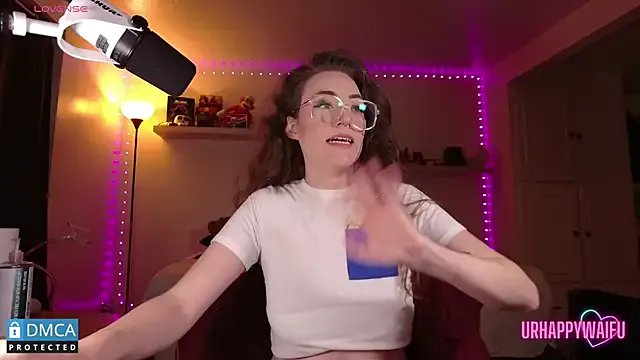 urhappywaifu on StripChat