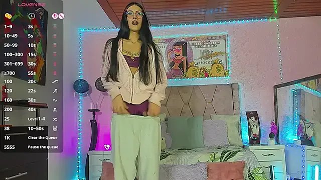 Freechat verodaza on StripChat