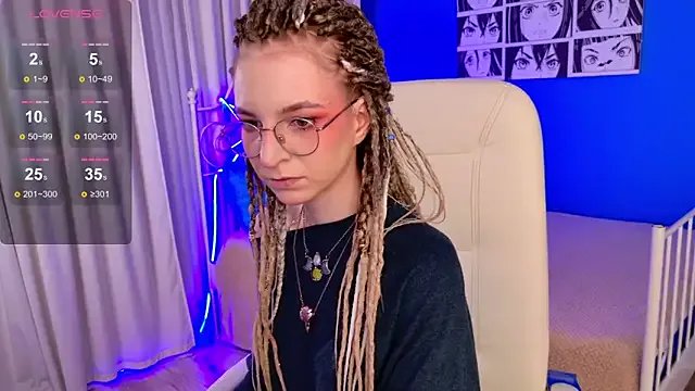 Freechat VioletShine on StripChat