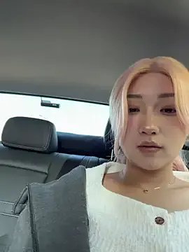 Freechat winter11 on StripChat