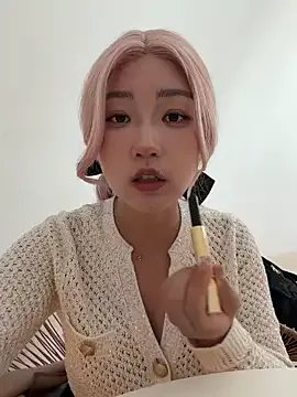 Freechat winter11 on StripChat