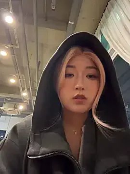 Freechat winter11 on StripChat