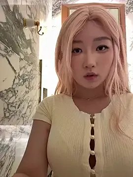 Freechat winter11 on StripChat