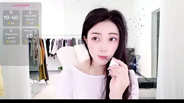 Freechat yangyang-777 on StripChat