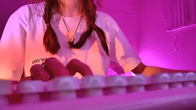 Private Yoka_paradoXXX on StripChat