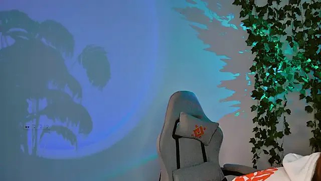 Private Yoka_paradoXXX on StripChat