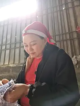 yoowwmr on StripChat 