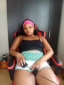 Freechat Young_Slut21 on StripChat