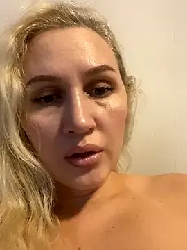 Private YourBlondee on StripChat