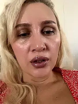 Private YourBlondee on StripChat