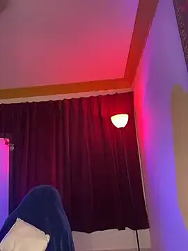 Freechat ZahaRose on StripChat